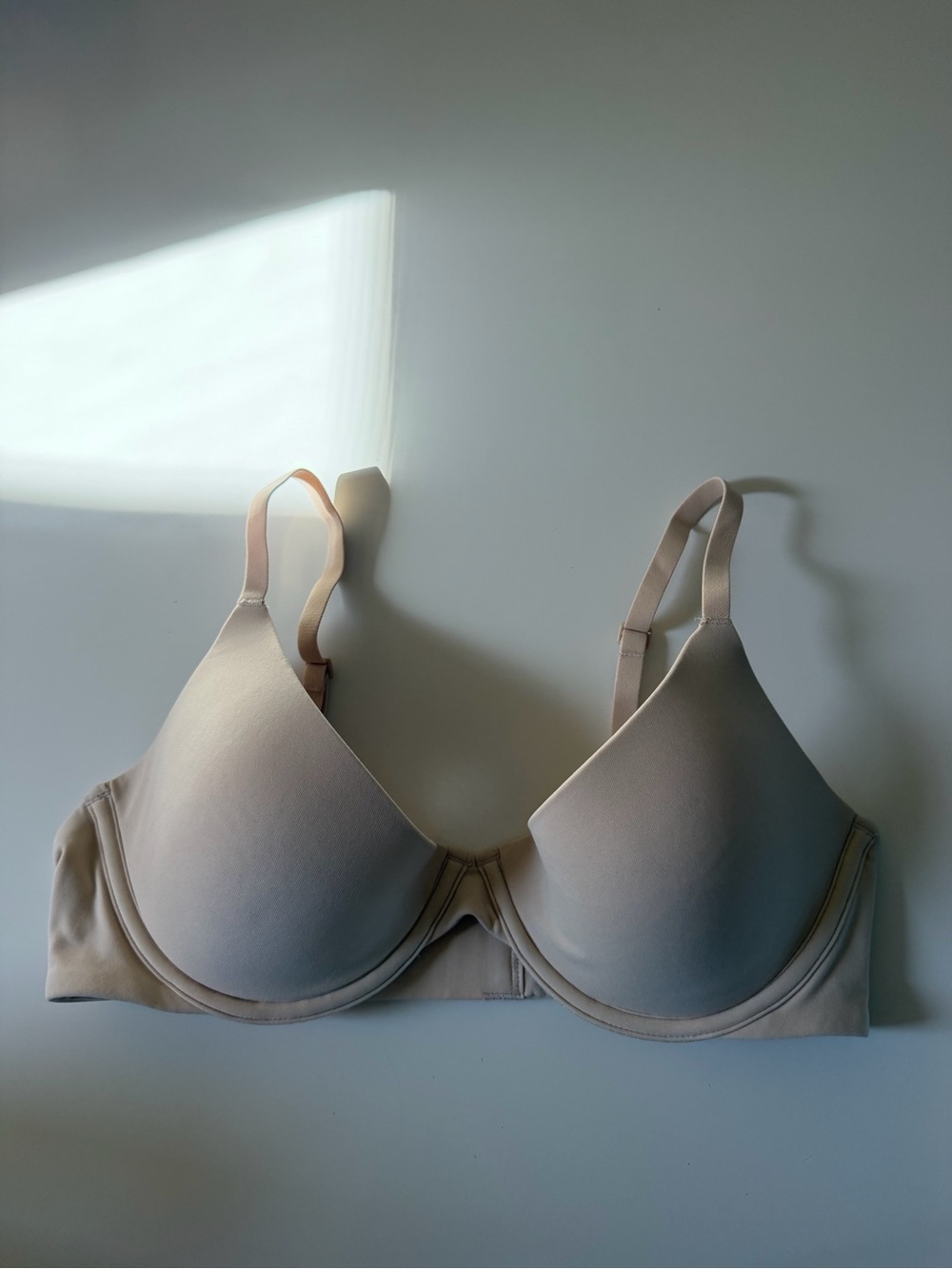 SKIMS Fits Everybody Demi Bra 34C NWOT